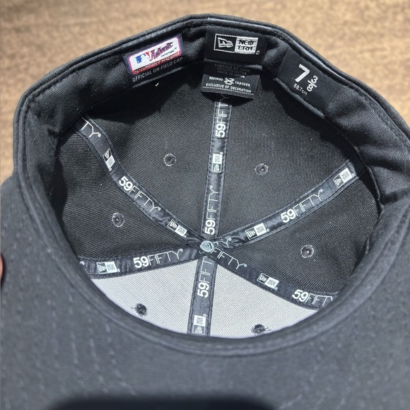 San Francisco Giants New Era 59FIFTY Fitted Hat – Size 7 3/8 - Picture 4 of 4